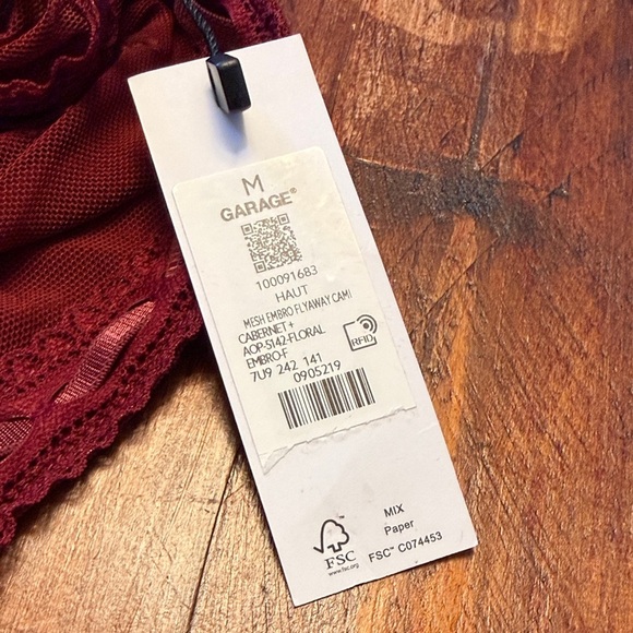 Garage Cabernet Mesh Flyaway Cami Lace Camisole - Picture 4 of 4